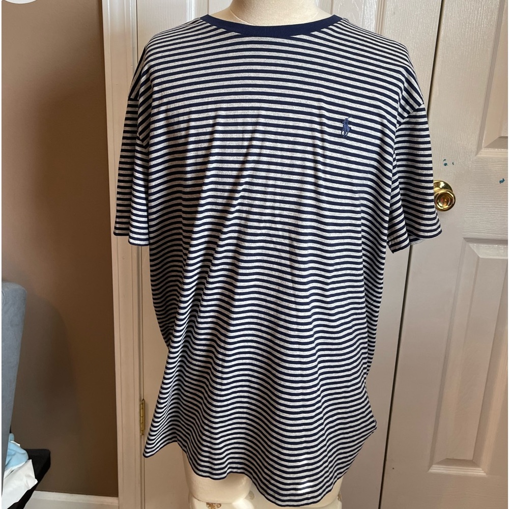 NWT- Polo classic fit tee